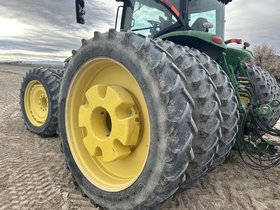 2018 John Deere 8320R Tractor
