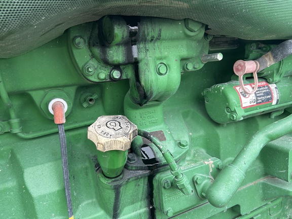 2018 John Deere 8320R Tractor