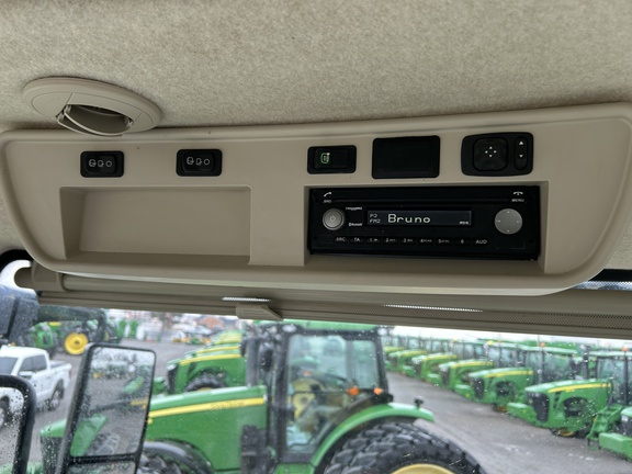 2018 John Deere 8320R Tractor