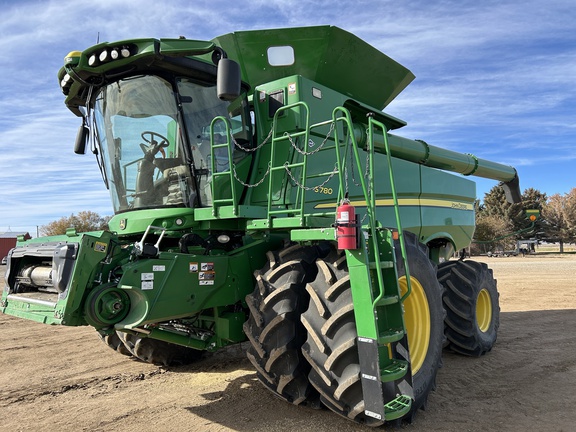 2021 John Deere S780 Combine