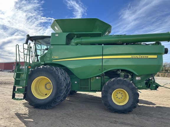 2021 John Deere S780 Combine