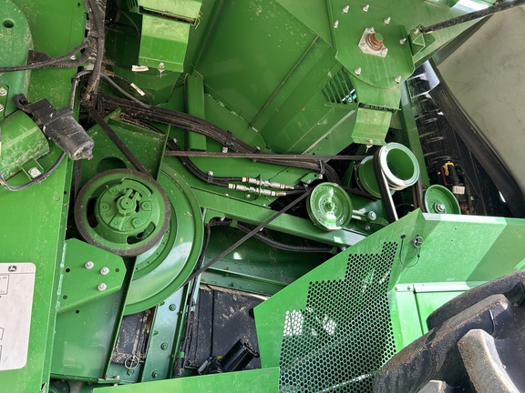 2021 John Deere S780 Combine