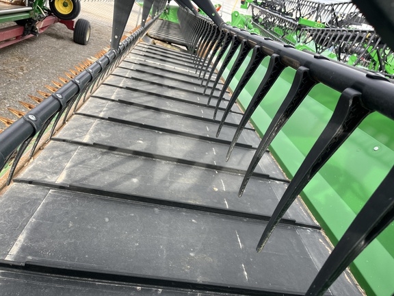 2020 John Deere 735D Header Combine