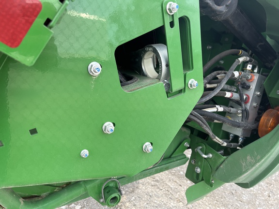 2020 John Deere 735D Header Combine