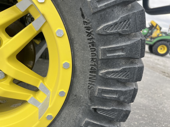 2024 John Deere XUV 835R ATV