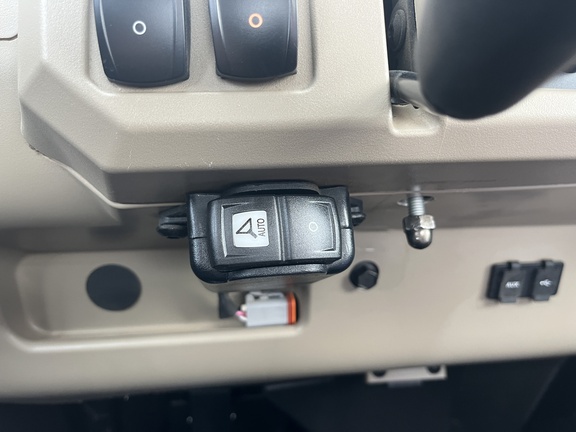 2024 John Deere XUV 835R ATV