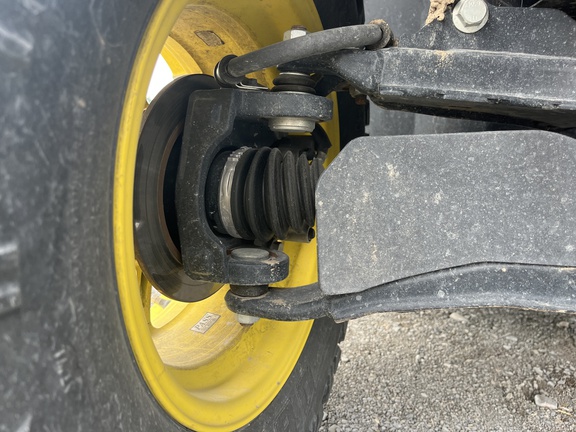 2024 John Deere XUV 835R ATV