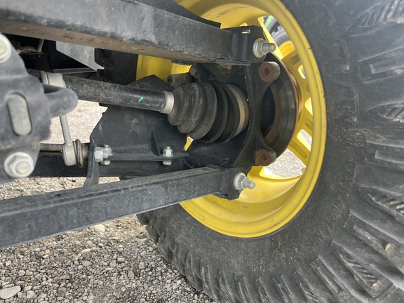 2024 John Deere XUV 835R ATV