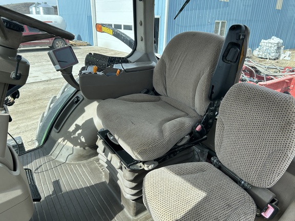 2013 John Deere 8335R Tractor