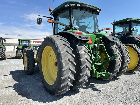 2013 John Deere 8335R Tractor
