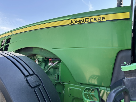 2013 John Deere 8335R Tractor