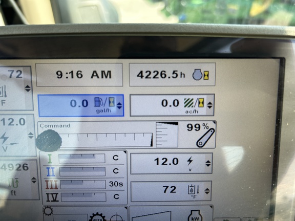 2013 John Deere 8335R Tractor