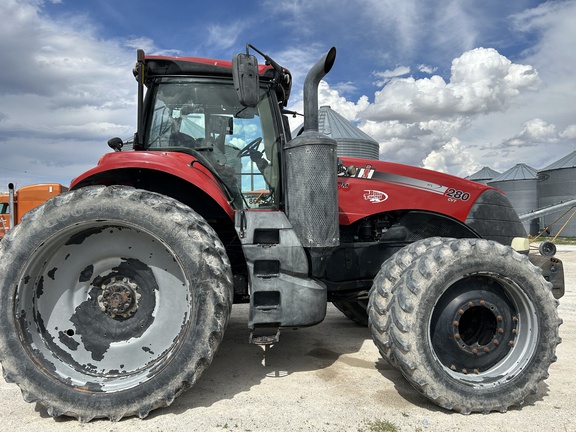 2015 Case IH Magnum 280 Tractor
