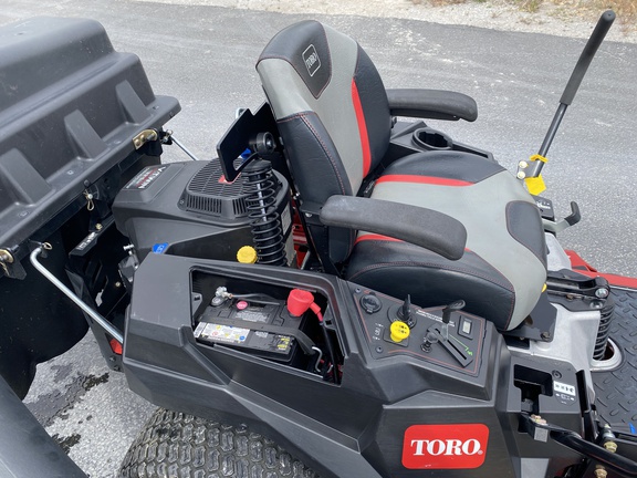 2021 Toro TIMECUTTER HD 75211 Mower/Zero Turn