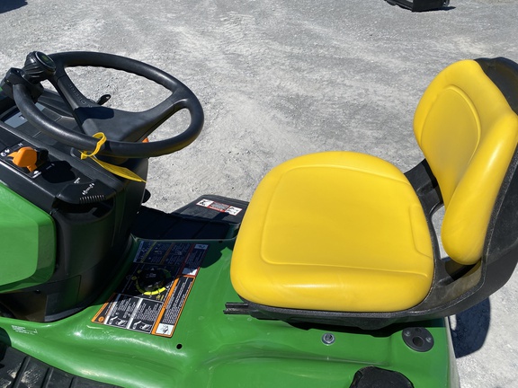 2014 John Deere X324 Garden Tractor