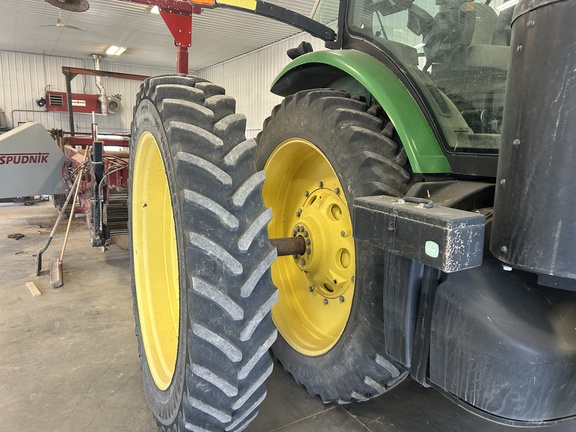 2013 John Deere 8285R Tractor