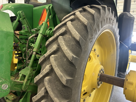 2013 John Deere 8285R Tractor