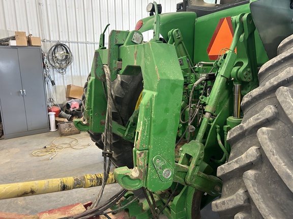2013 John Deere 8285R Tractor
