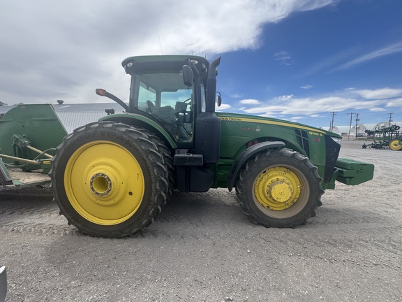 2011 John Deere 8285R Tractor