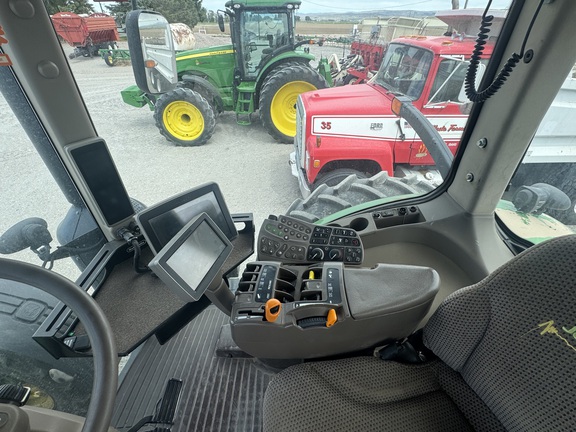 2011 John Deere 8285R Tractor