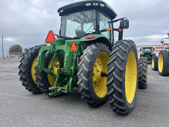 2011 John Deere 8285R Tractor