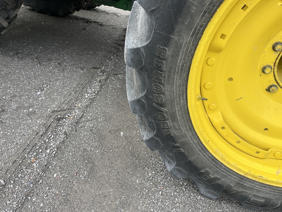 2011 John Deere 8285R Tractor