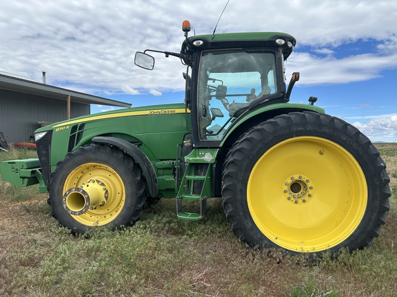 2013 John Deere 8310R Tractor
