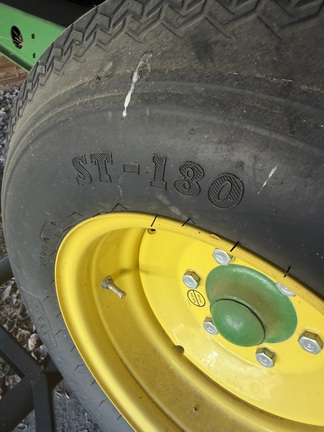 2020 John Deere 735D Header Combine
