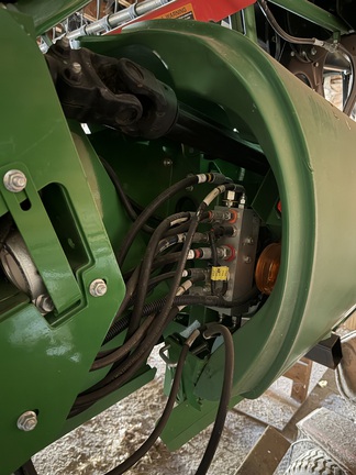 2020 John Deere 735D Header Combine
