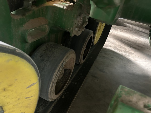 2020 John Deere 9520RX Tractor Rubber Track