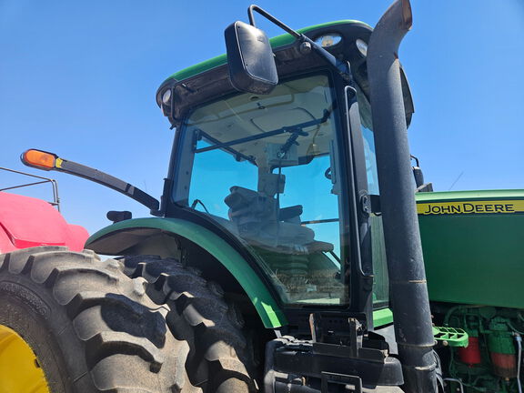 2012 John Deere 7200R Tractor