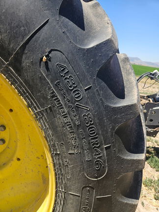 2012 John Deere 7200R Tractor