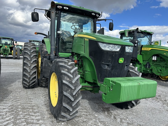 2012 John Deere 7200R Tractor