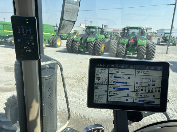 2024 Case IH Magnum 400 AFS Tractor
