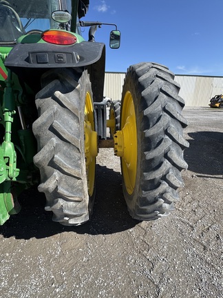 2016 John Deere 8320R Tractor