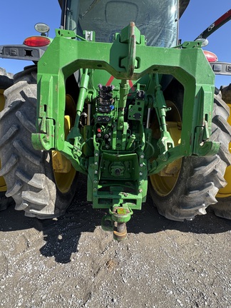 2016 John Deere 8320R Tractor