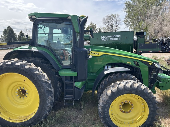 2023 John Deere 8R 280 Tractor