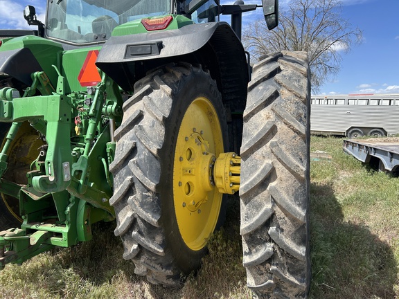 2023 John Deere 8R 280 Tractor