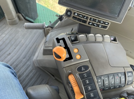 2023 John Deere 8R 280 Tractor