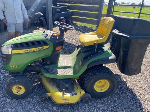 2012 John Deere D140 Garden Tractor