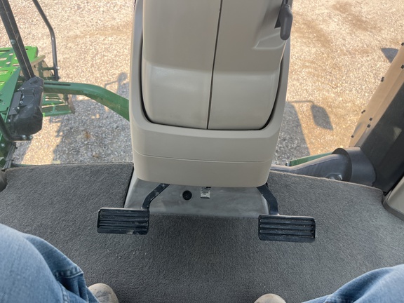 2019 John Deere 8370RT Tractor Rubber Track