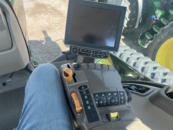 2019 John Deere 8370RT Tractor Rubber Track