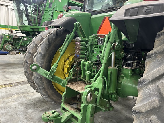 2014 John Deere 8370R Tractor