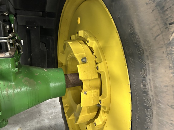 2014 John Deere 8370R Tractor