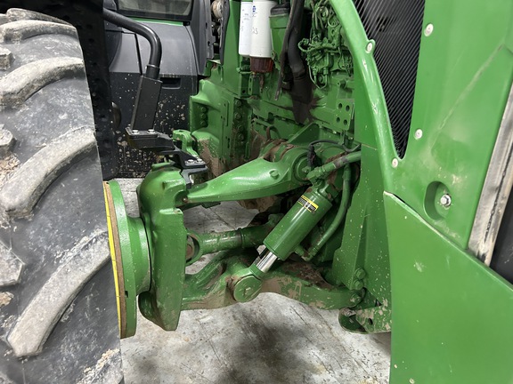 2014 John Deere 8370R Tractor