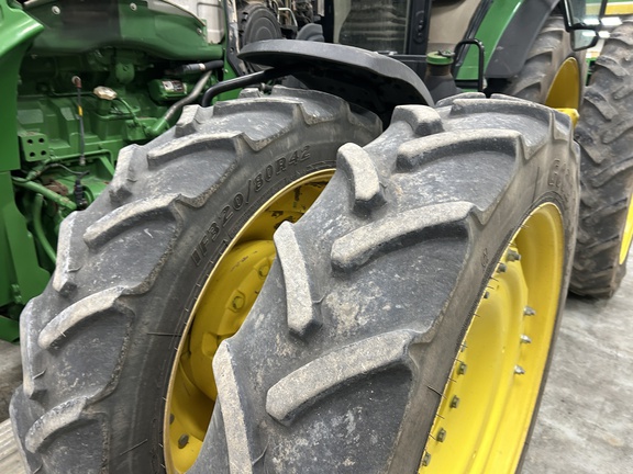 2014 John Deere 8370R Tractor