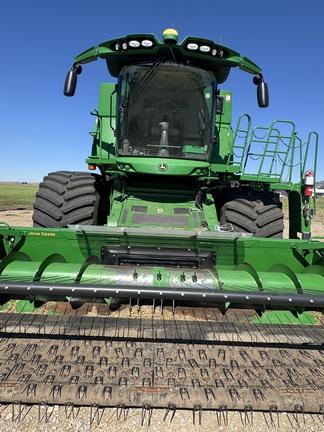 2022 John Deere S780 Combine
