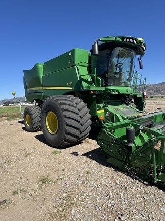 2022 John Deere S780 Combine