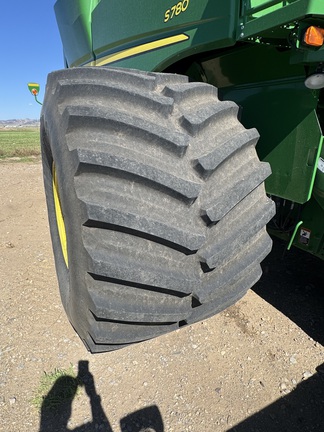 2022 John Deere S780 Combine