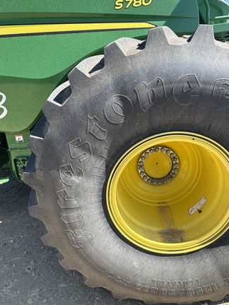 2022 John Deere S780 Combine